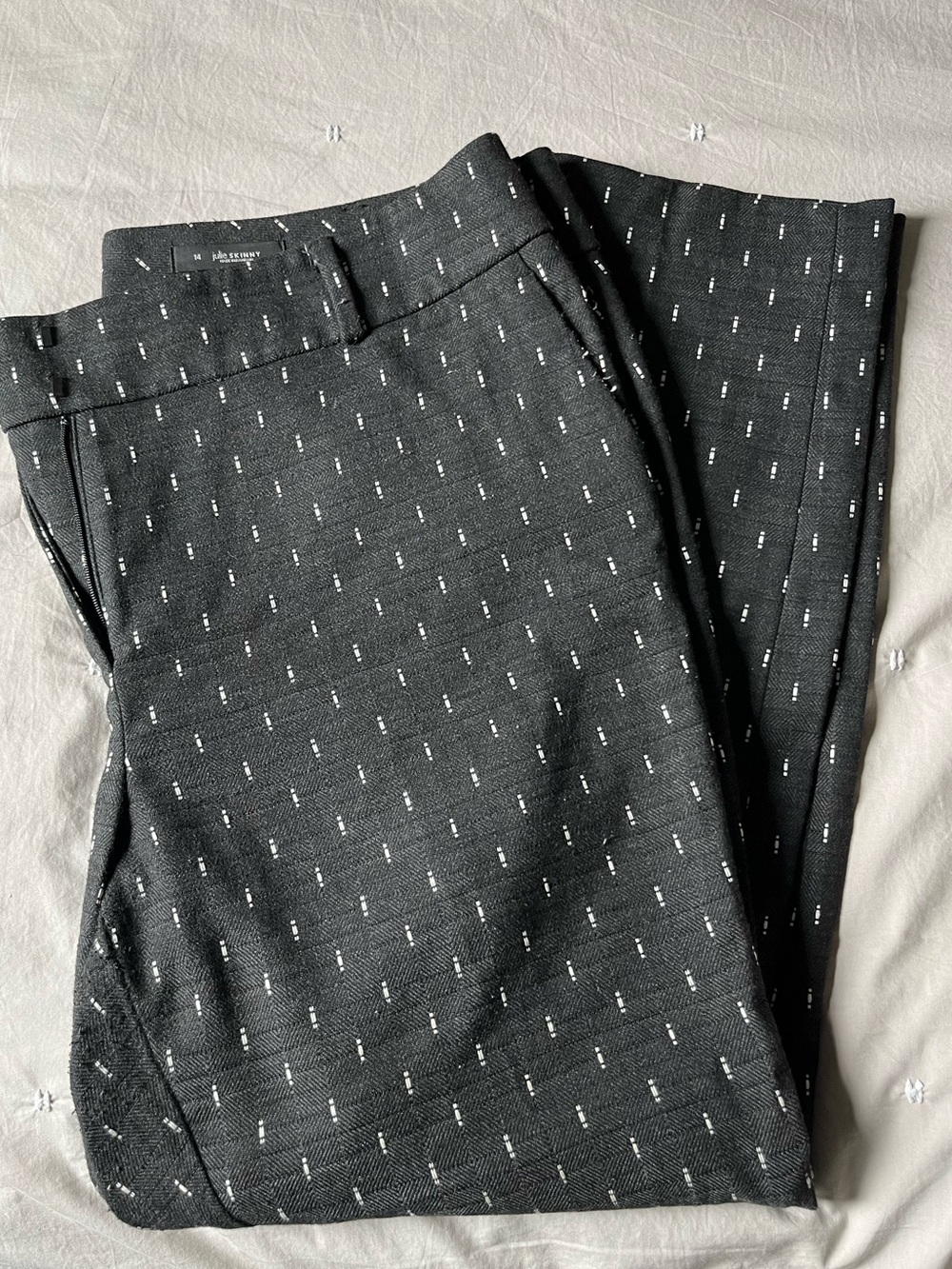 LOFT Julie Pants Size 14 Black and White Pattern